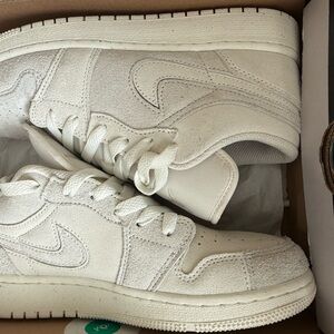 Jordan Air 1 Low SE Craft in Pale Ivory